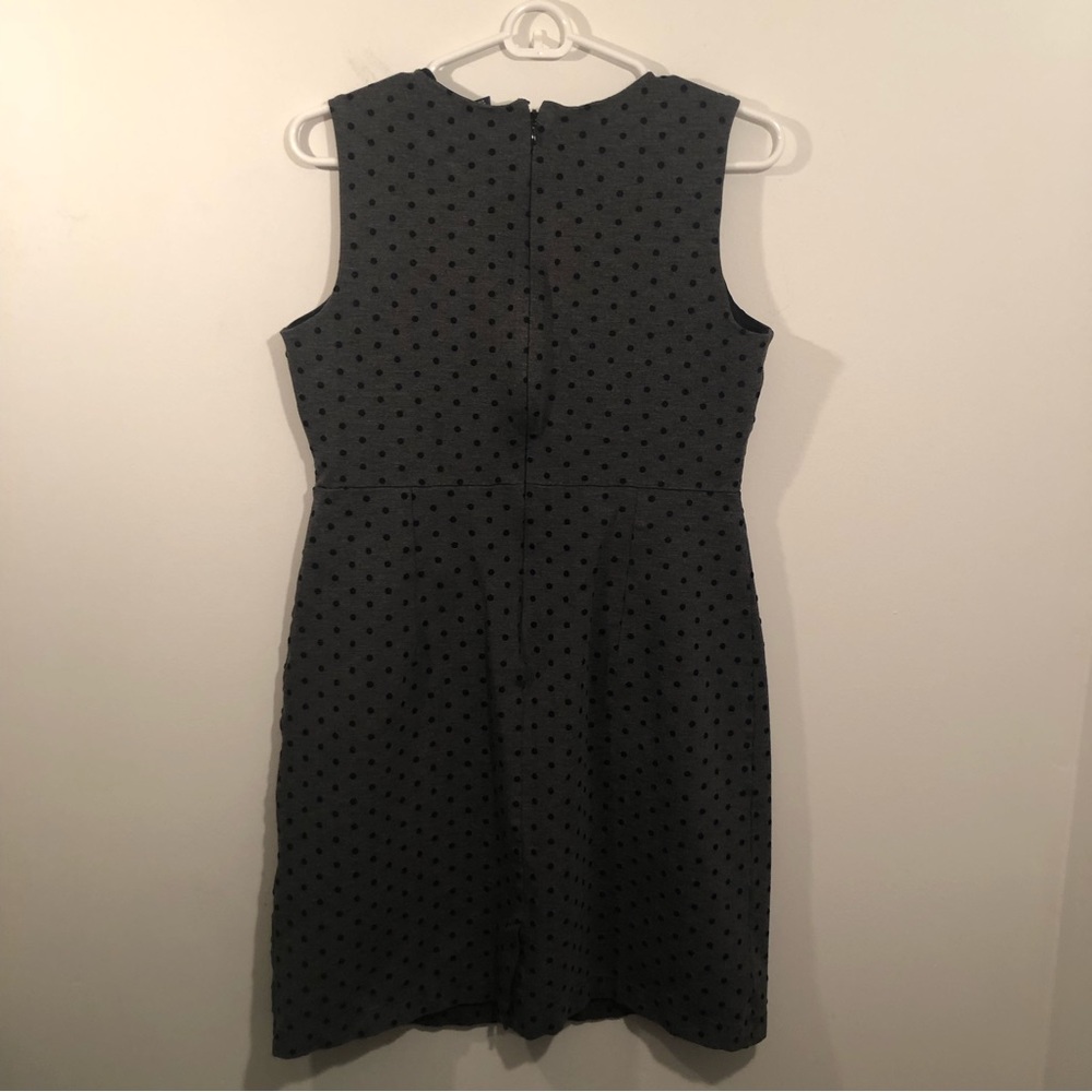 Lands End Womens 10 Sleeveless Dress Gray with Black Dots Stretchy with Pockets - Picture 2 of 7